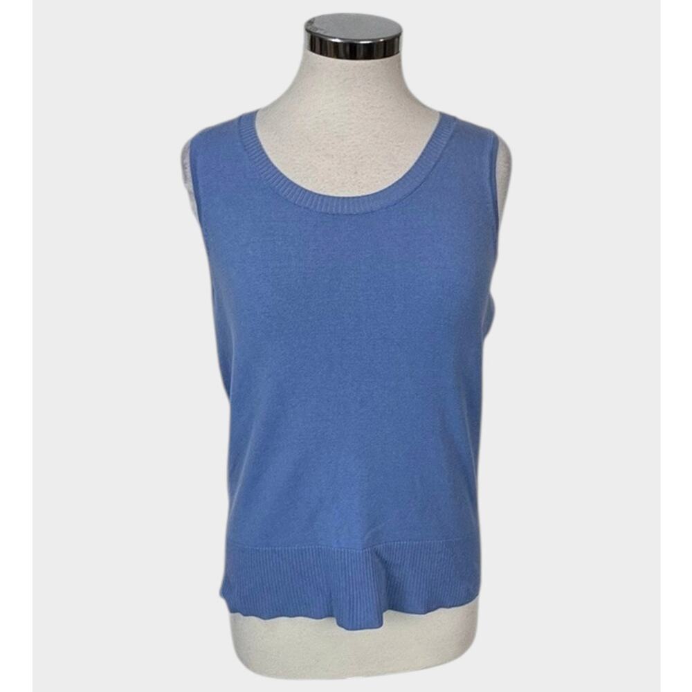 Chico's Size 1 US Medium Blue Sleeveless Silk Blend Sweater Lightweight